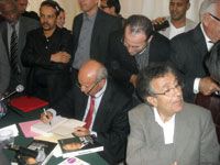 Conférence-débat de Taïeb Hafsi et du P-DG de Cevital à l'IDRH d'Oran                                    Du rôle de l'entreprenariat industriel dans la société