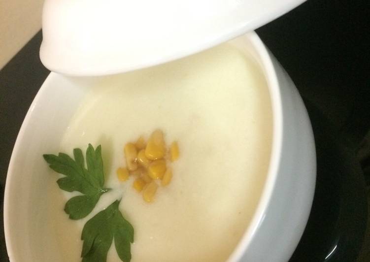 شوربه بالذره والدجاج