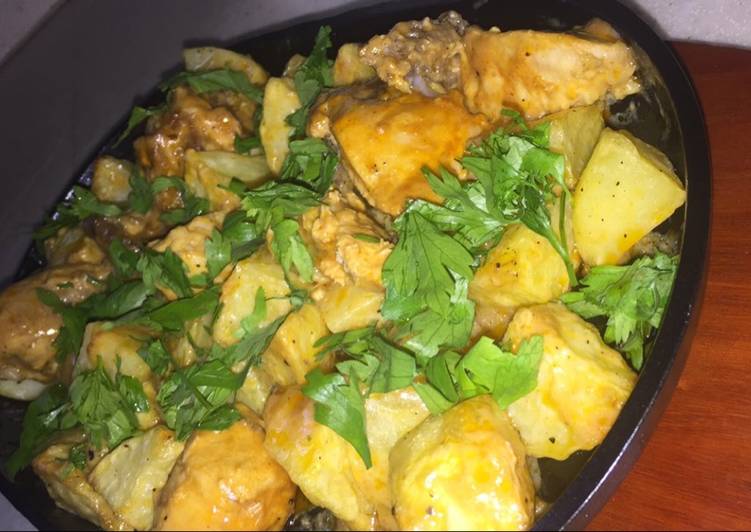 صينية الدجاج مع البطاطس