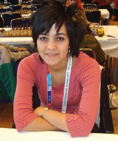 شطرنج: الجزائرية أمينة مزيود تتوج باللقب الإفريقي