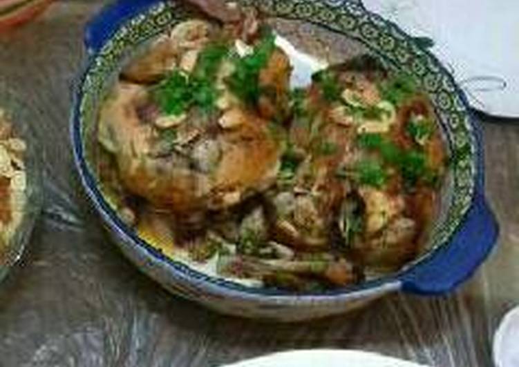 دجاج محشي ومشوي بالكيس