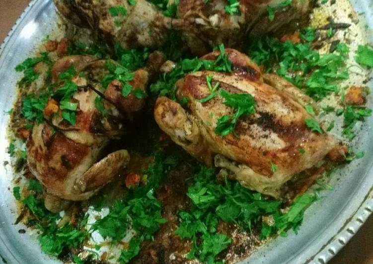 دجاج محشي بالفريكه