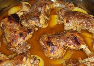 افخاد الدجاج بلعسل والبرتقال
