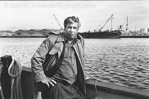 COLLOQUE INTERNATIONAL SUR L’ÉCRIVAIN RACHID MIMOUNI À BOUMERDÈS  L'œuvre d'un visionnaire remise au goût du jour