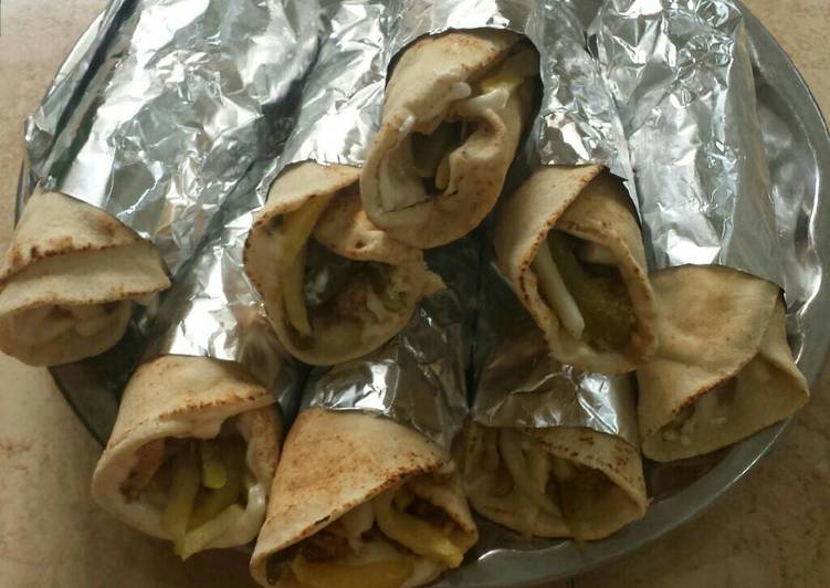 سندوتشات شورارما دجاج