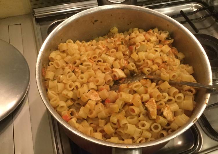 معكرونة بالدجاج