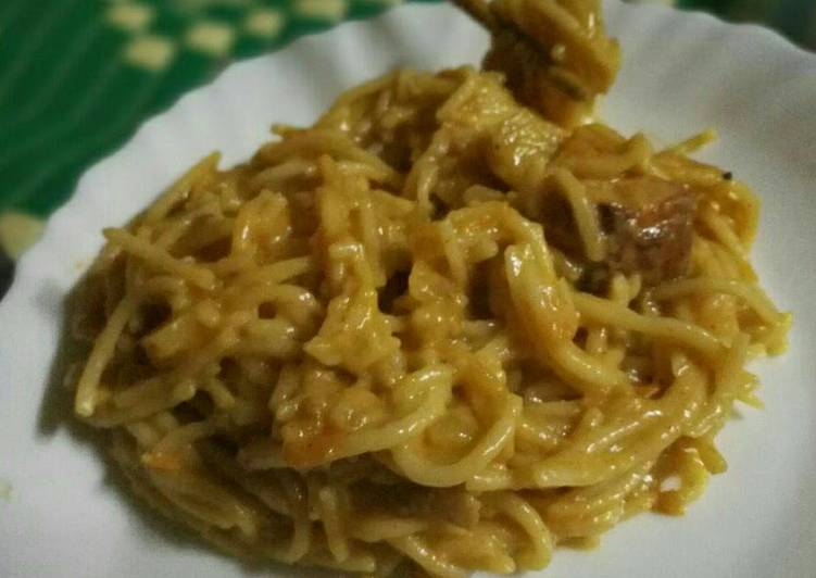 سباجيتي بالدجاج