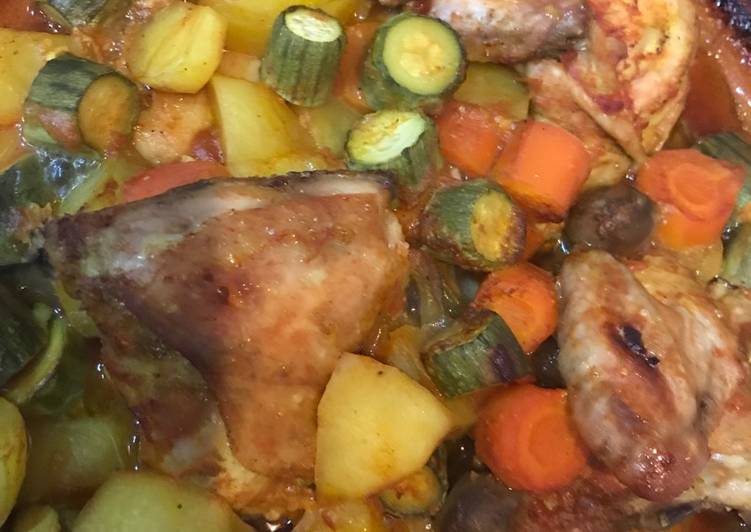 طاجن دجاج بالخضار