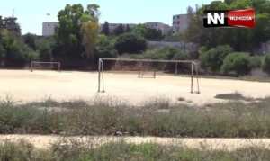 des gigantesque installations complètement délaissées