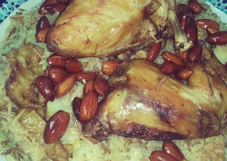 مقلوبة بالدجاج 🍜🍴