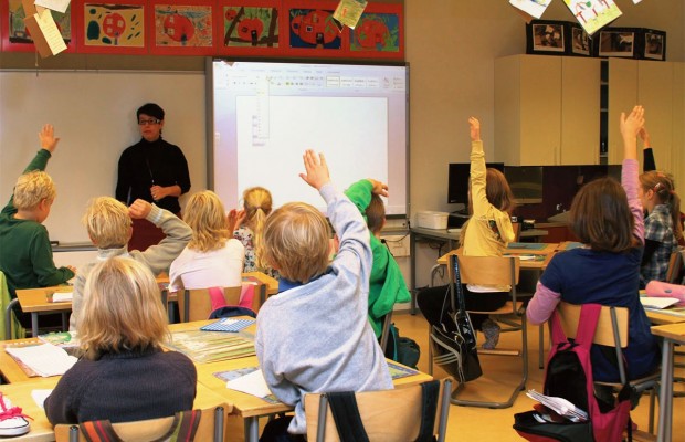 ECOLE, La grande révolution arrive