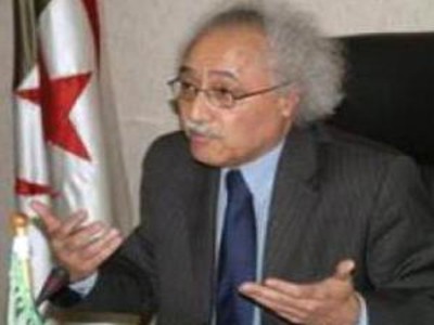 إدراج التوصيات المنبثقة عن المشاورات الوطنية ضمن برنامج الإصلاحات                                    رئيس المجلس الوطني الاقتصادي والاجتماعي يؤكد من تيارت..