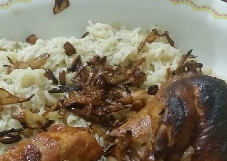 كبسة الدجاج الصفرا 😄