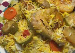 مدفونة دجاج