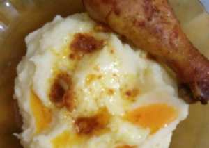 بطاطا بوريه بالدجاج (بطاطا مرحية)