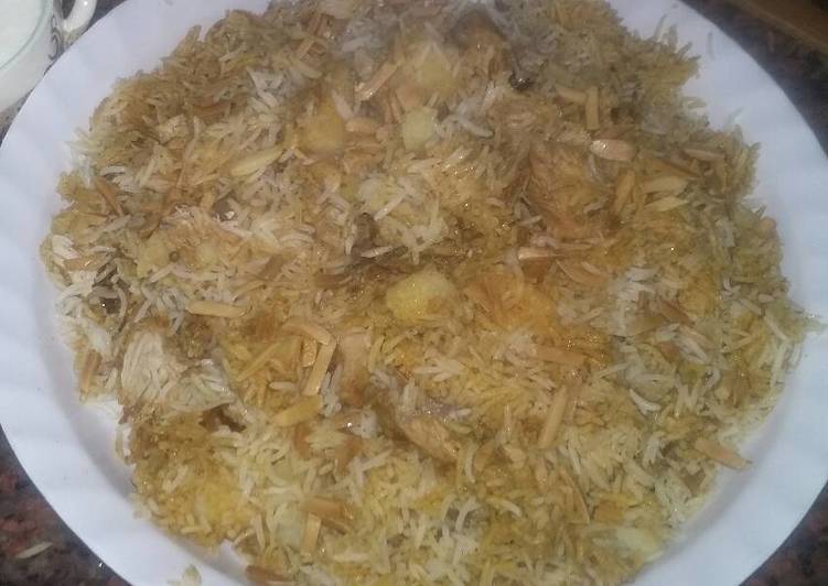 زربيان. عدني بالدجاج