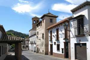 مدرسة تصفية الثقافة العربية الأندلسية...La Casa de la doctrina... الإصلاح التربوي ...