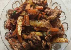 ايدام الدجاج بالخضار