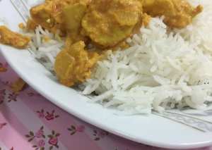 مسالا بالدجاج مع رز ابيض