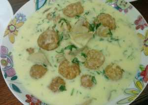 كرات الدجاج بالبشاميل💗