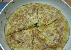 فطيرة الجلاش بالفراخ والمشروم