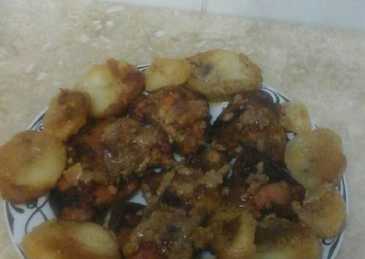 الفراخ المشويه مع البطاطس