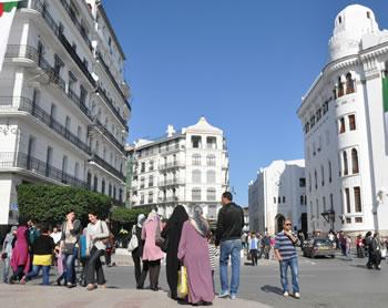 L'Esprit de Novembre et les défis du XXIe siècle                                    L'URGENTE MUTATION DE L'ALGERIE