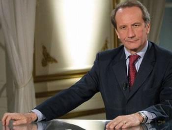 Le «pétard mouillé» de Longuet                                    SA PROVOCATION N'A PAS EU L'EFFET ESCOMPTE