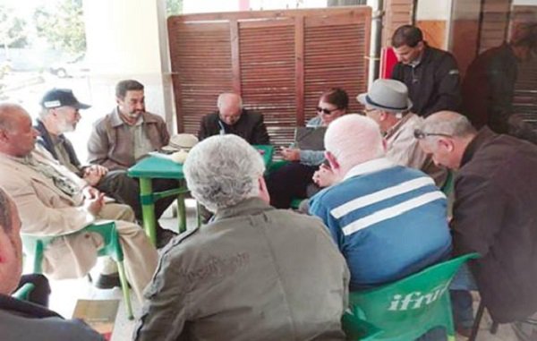 Tlemcen - Naissance d'un café culturel et littéraire 