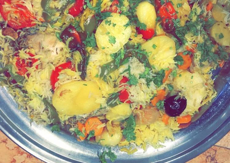 مضغوط الدجاج بالخضار بدون اضافة ماء