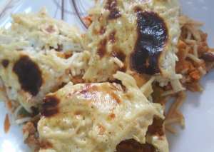 اسباغيتي البطاطس المقلي بالدجاج المفروم