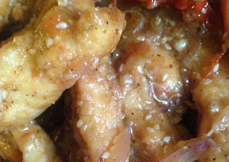 صدور الدجاج بالسمسم