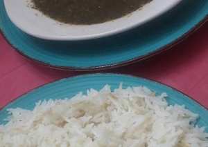 الملوخية بمرق الدجاج