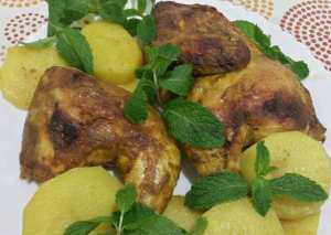 دجاج محمر بالفرن مع بطاطا