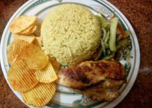 فراخ مشوية و ارز بسمتي وخضار