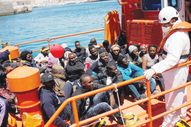 Planète - L’ESPAGNE EST DEVENUE UNE PORTE D’ENTRÉE EN EUROPE:  Plus de 2.200 migrants morts ou disparus en Méditerranée