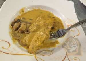 ستيك الدجاج بالفطر