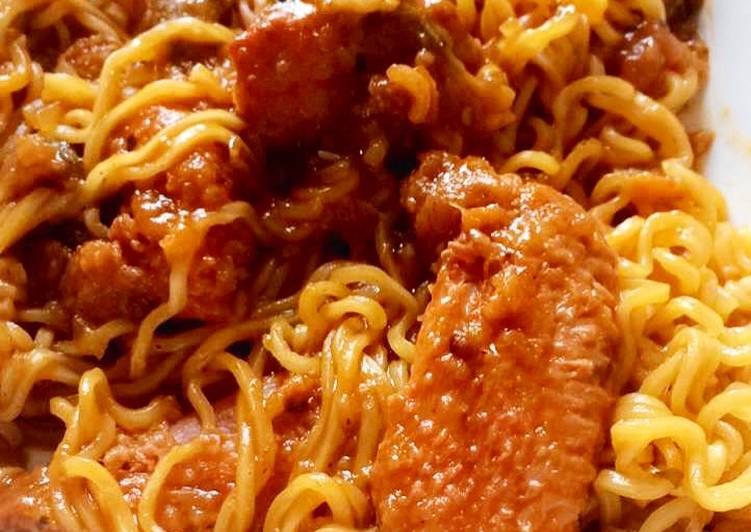 جوانح الدجاج بالنودلز