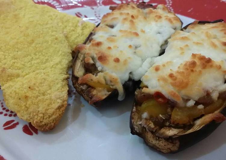 فيليه دجاج وقوارب باذنجان (دايت)