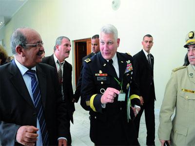 Alger et Washington discutent de la situation au Mali et dans le Sahel                                    Le Conseil de sécurité appelle Bamako à rétablir l'ordre constitutionnel