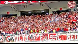 LE GRAND CHABAB MEURT À PETIT FEU