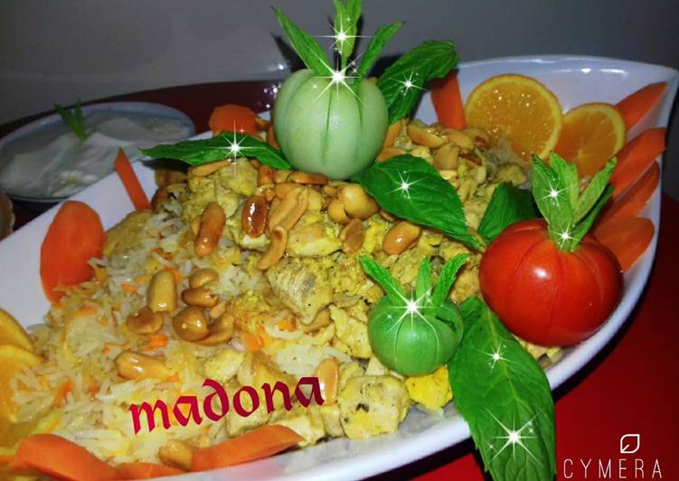 الارز بنكهه البرتقال والزعفران 🍊مع شرحات الدجاج🍗🍗