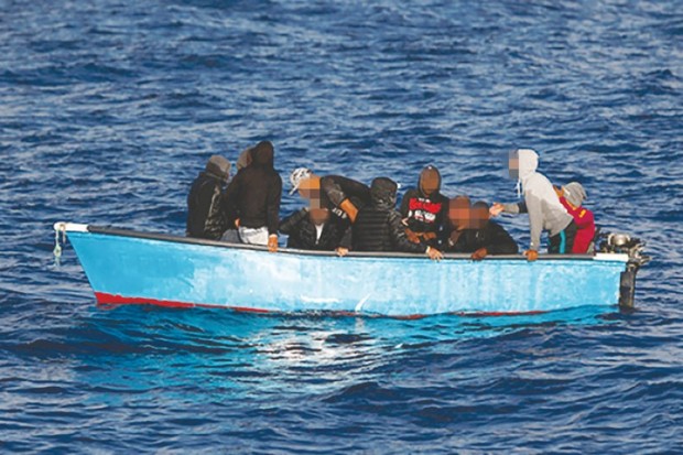 Algérie - ILS PENSENT MIEUX VIVRE EN EUROPE:  Le rêve brisé des harragas