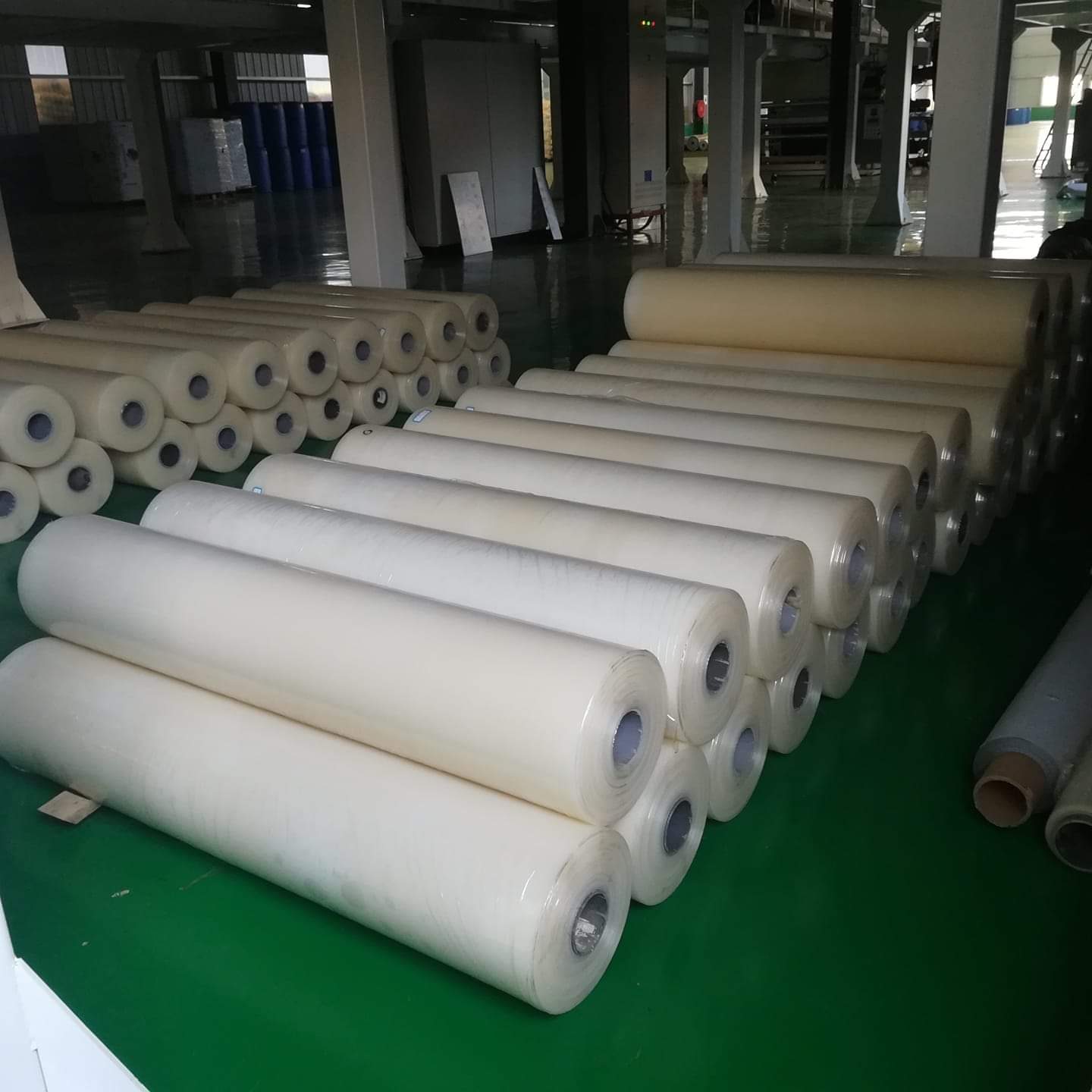 Film de protection de l'aluminium et PVC