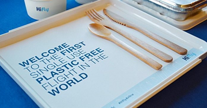 Cette compagnie aérienne renonce au plastique jetable : une première