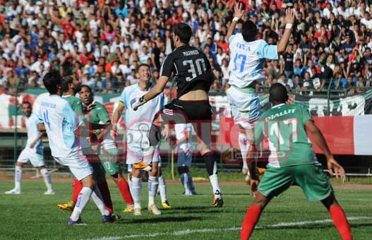 USMA-WAT : Préparation sur fond de crise financière