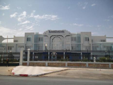 Deux ans après son inauguration, toujours rien en vue !                                    L'hôpital ophtalmologique de Ouargla