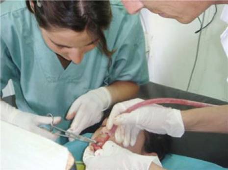 Médecine : rencontre sur la dermatologie et les pathologies bucco-dentaires                                    Tlemcen : les autres articles