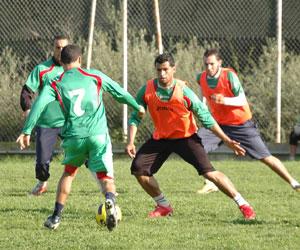 العميد اليوم في باتنة دون خدمات عدة أساسيين                                    براتشي يلح على الفوز في الأوراس