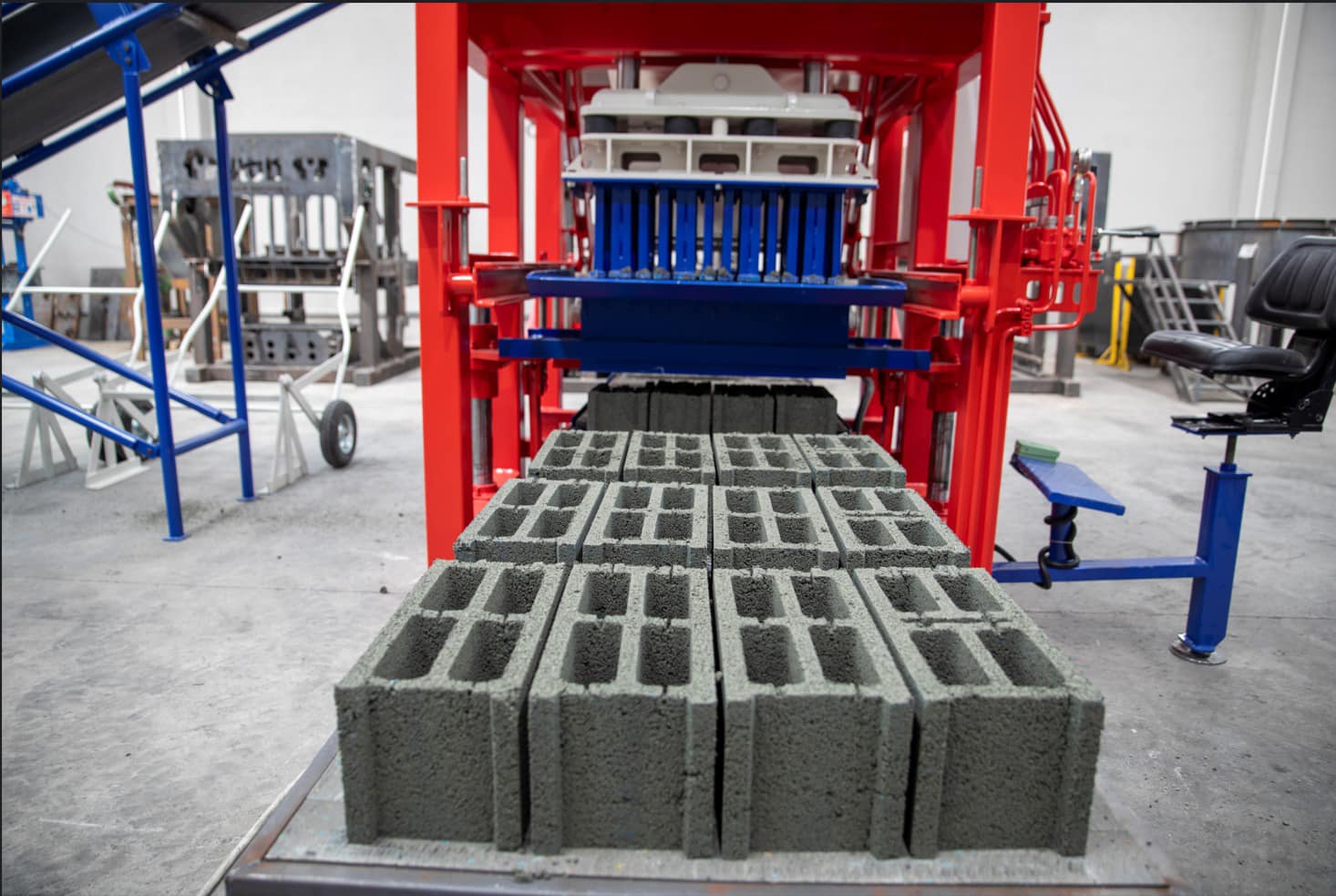 Machine de blocs beton machine a parpaing brique , hourdis